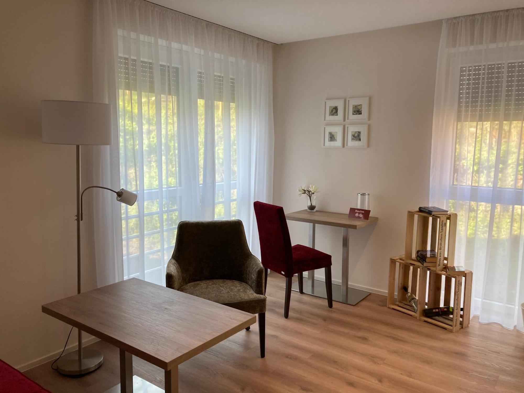 Gaestehaus Zum Weintraum Eimsheim エクステリア 写真